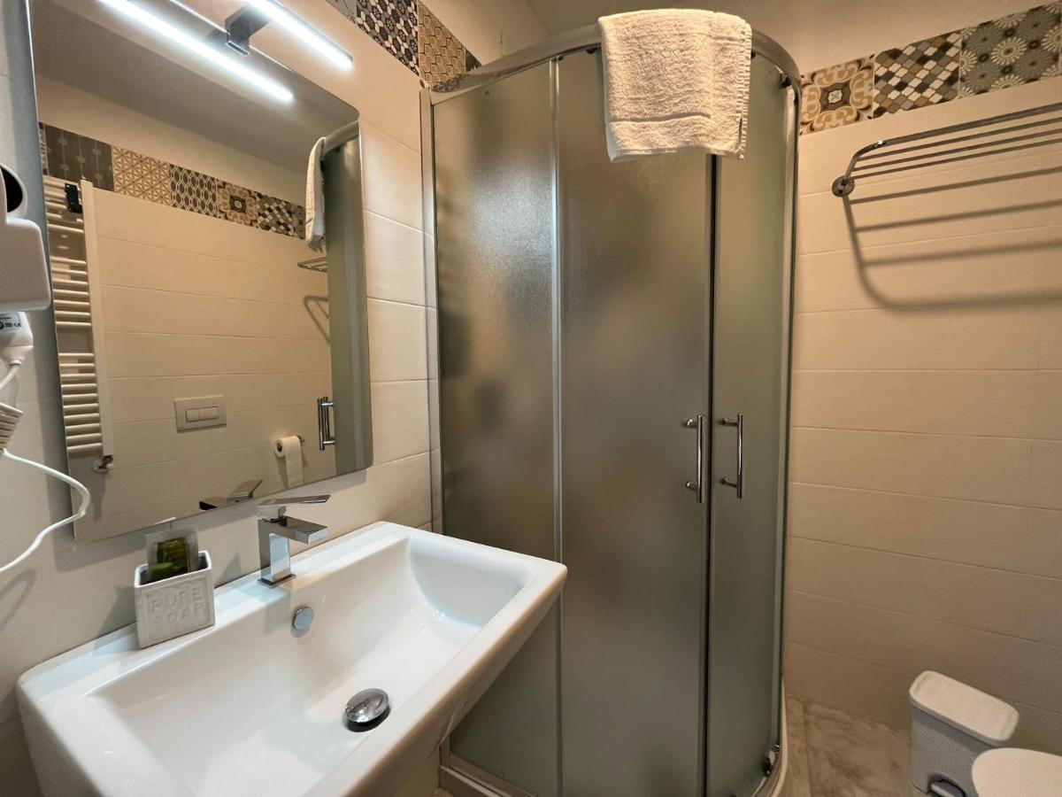 B&B Glass Paradise Катандзаро Екстер'єр фото