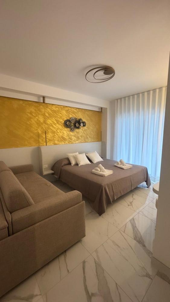 B&B Glass Paradise Катандзаро Екстер'єр фото